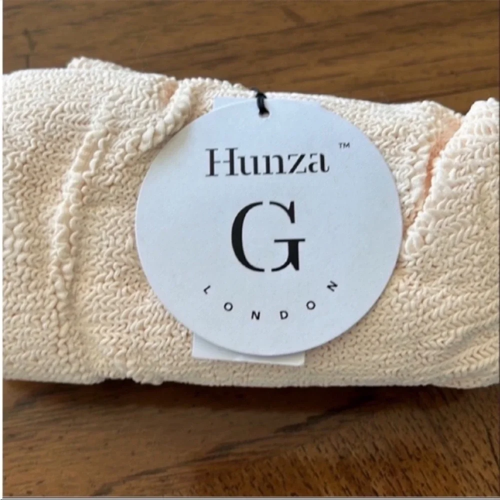 Last One 🐚 Hunza G 🐚 Domino Crinkle Bathing Suit in Blush - NWT - Picture 5 of 8